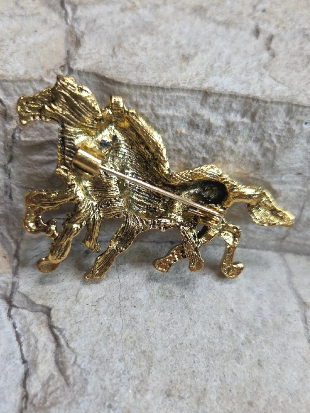 Gold Horse Pair Brooch Decorative Accent